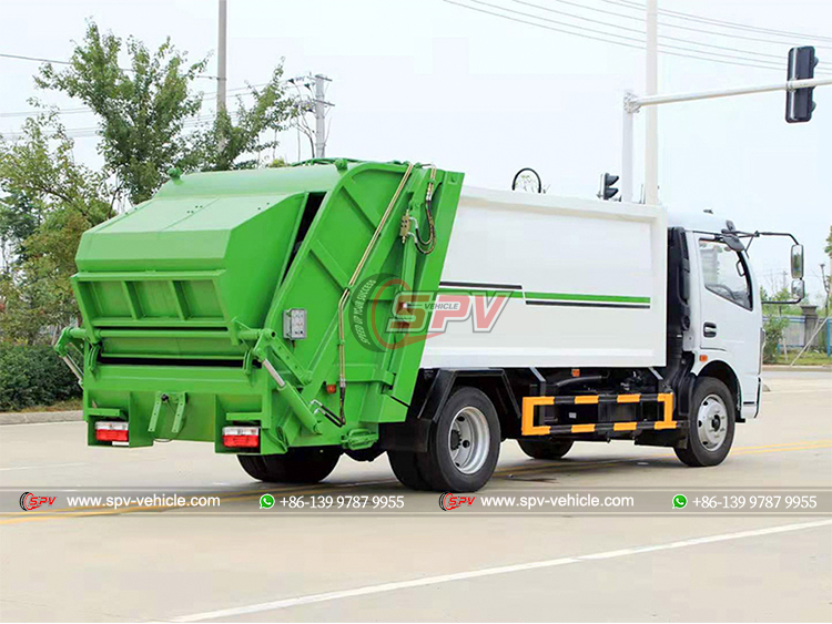 DONGFENG Compression Garbage Truck - Rear Right Side